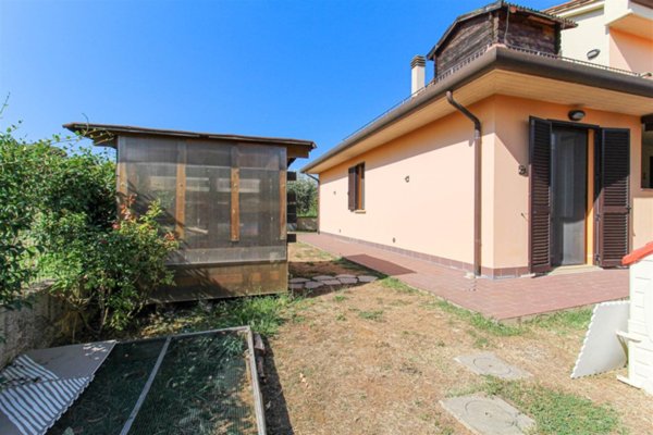 casa indipendente in vendita a Santa Luce