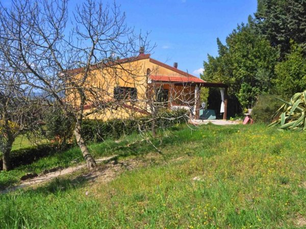 appartamento in vendita a Santa Luce in zona Pomaia