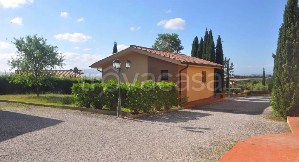 casa indipendente in vendita a Santa Luce in zona Pomaia