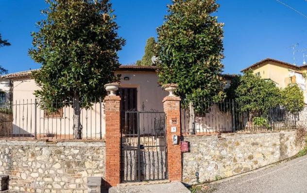 casa indipendente in vendita a Santa Luce in zona Pastina