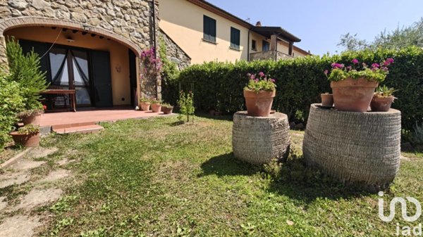 appartamento in vendita a Santa Luce in zona Pomaia