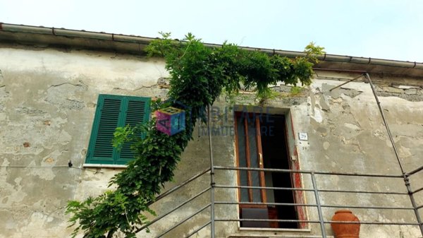 casa indipendente in vendita a Santa Luce in zona Pieve di Santa Luce