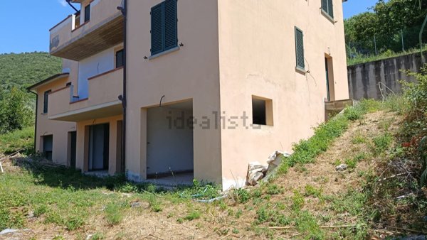 appartamento in vendita a Santa Luce in zona Pomaia