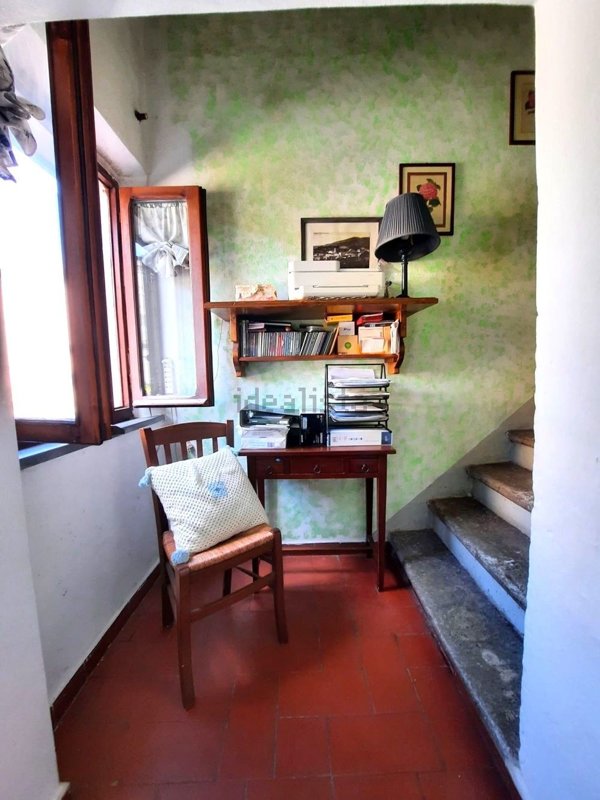 appartamento in vendita a Santa Luce in zona Pomaia