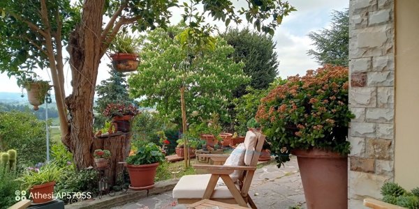 casa indipendente in vendita a Santa Luce in zona Pomaia