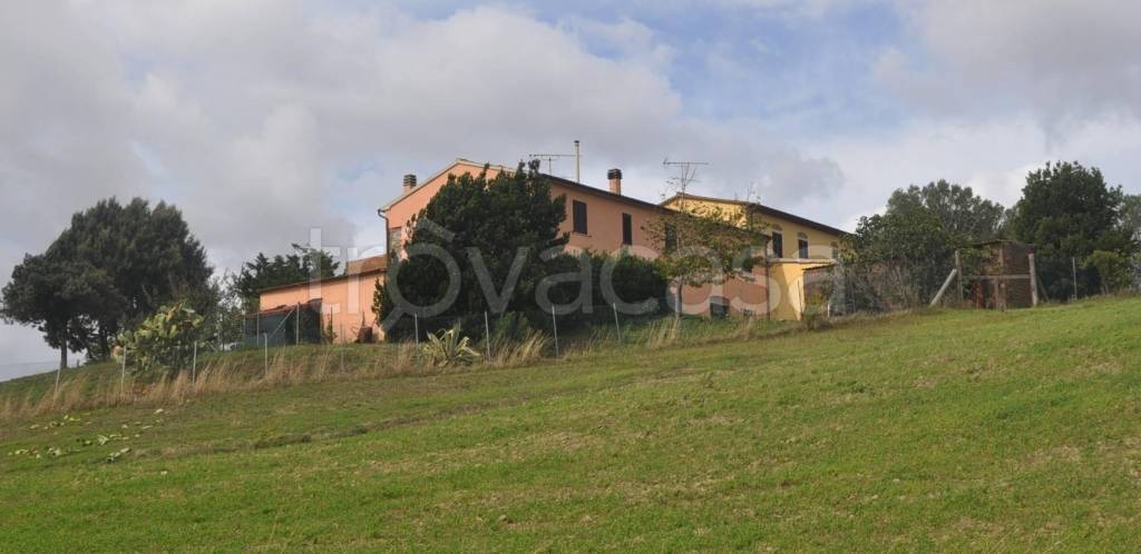 casa indipendente in vendita a Santa Luce in zona Pomaia