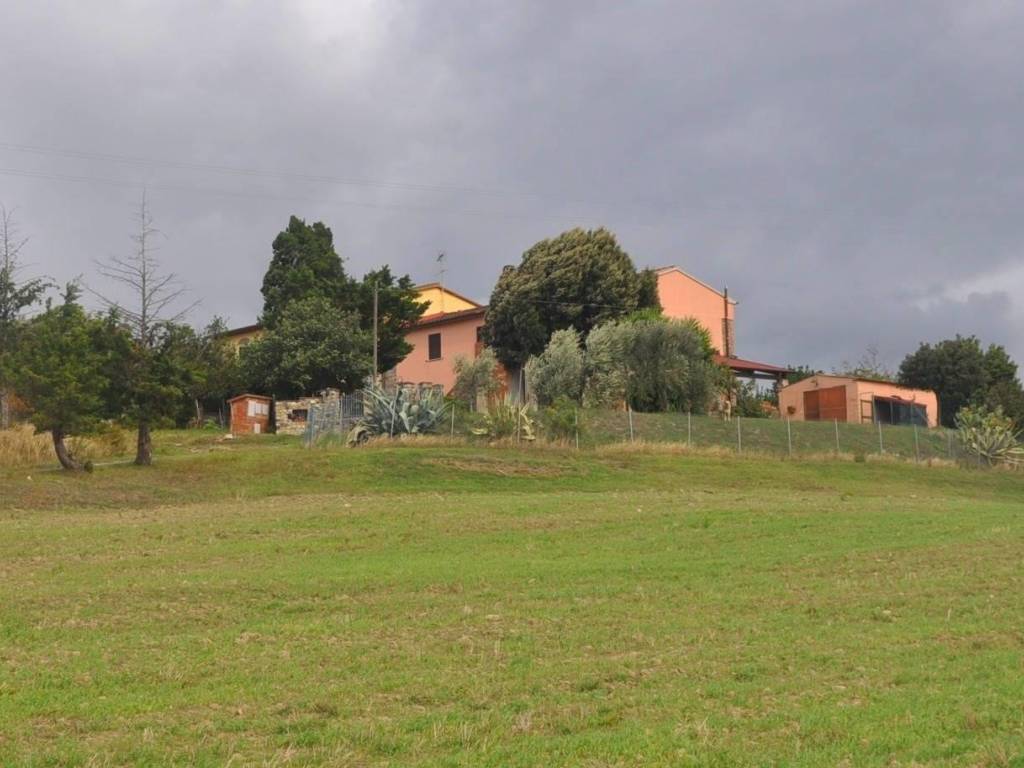casa indipendente in vendita a Santa Luce
