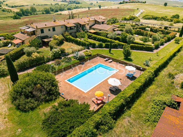 appartamento in vendita a Santa Luce in zona Pomaia
