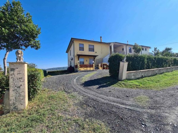 casa indipendente in vendita a Santa Luce in zona Pieve di Santa Luce