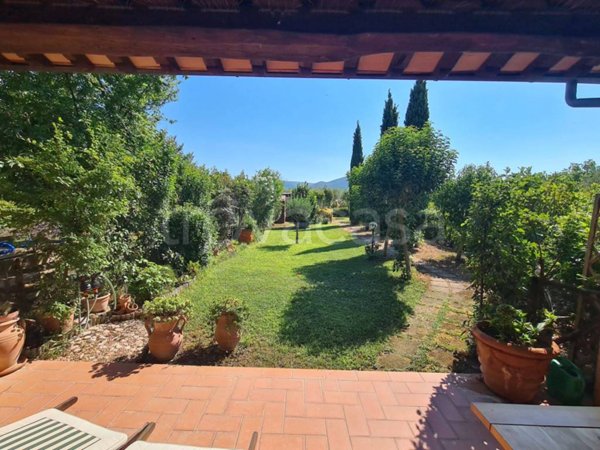 appartamento in vendita a Santa Luce in zona Pomaia