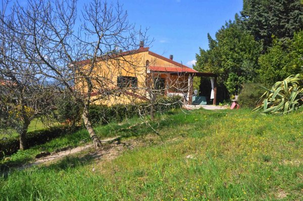 appartamento in vendita a Santa Luce in zona Pomaia