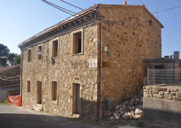 casale in vendita a Santa Luce in zona Pomaia