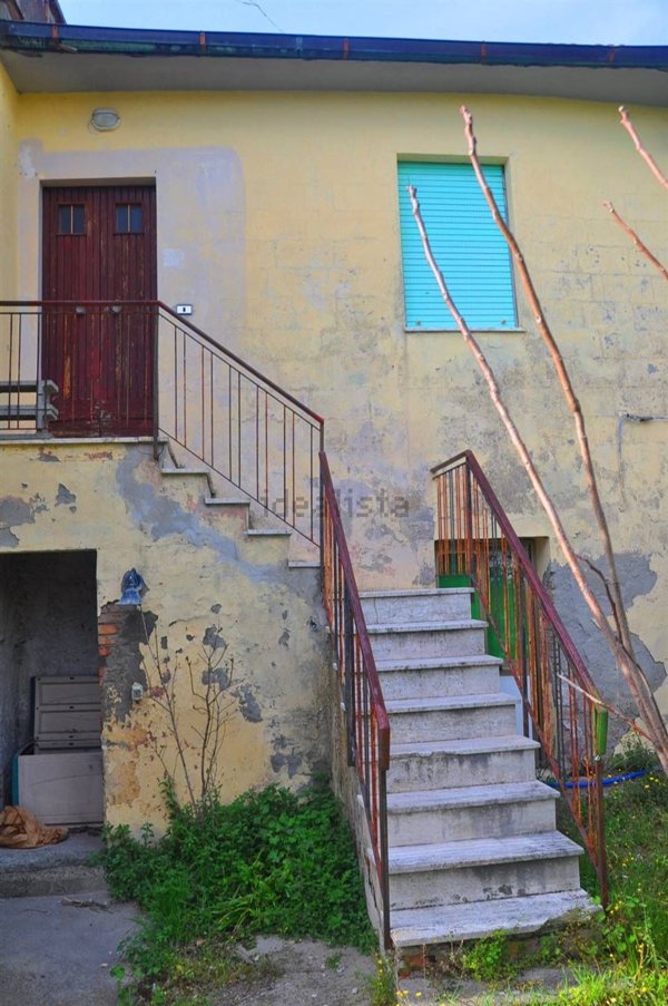 appartamento in vendita a Santa Luce in zona Pastina