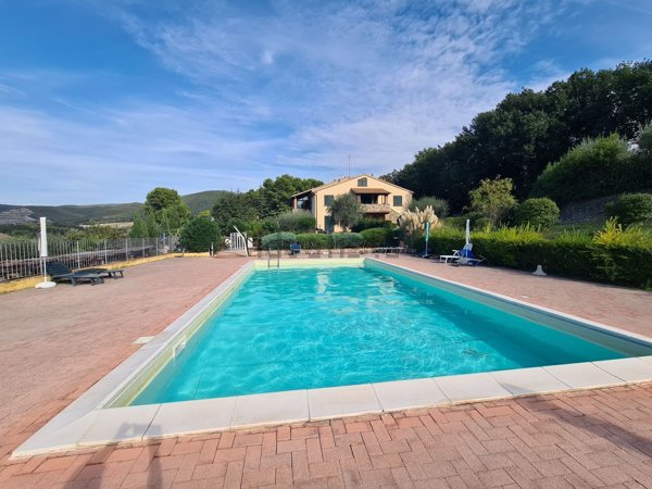 appartamento in vendita a Santa Luce in zona Pomaia