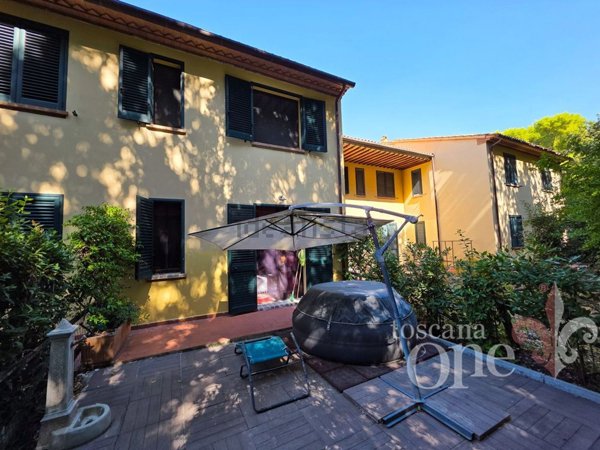 appartamento in vendita a Santa Luce in zona Pomaia
