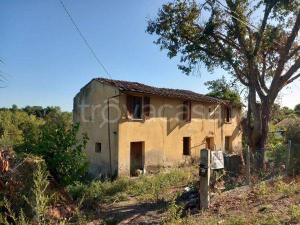 casa indipendente in vendita a Santa Maria a Monte