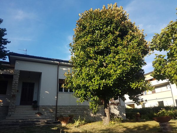 casa semindipendente in vendita a Santa Maria a Monte