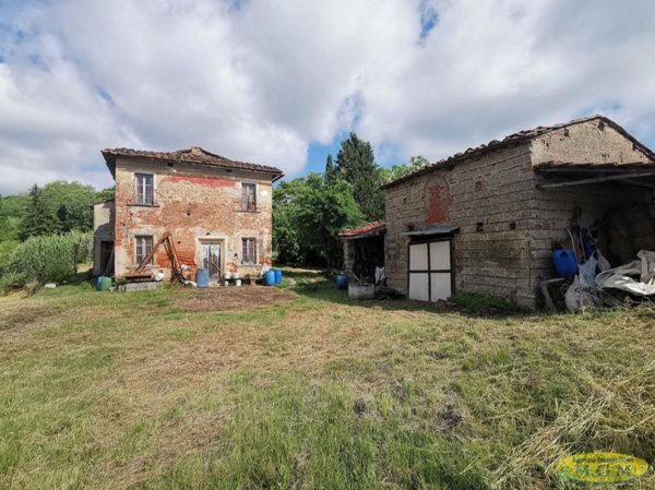 locale di sgombero in vendita a Santa Maria a Monte