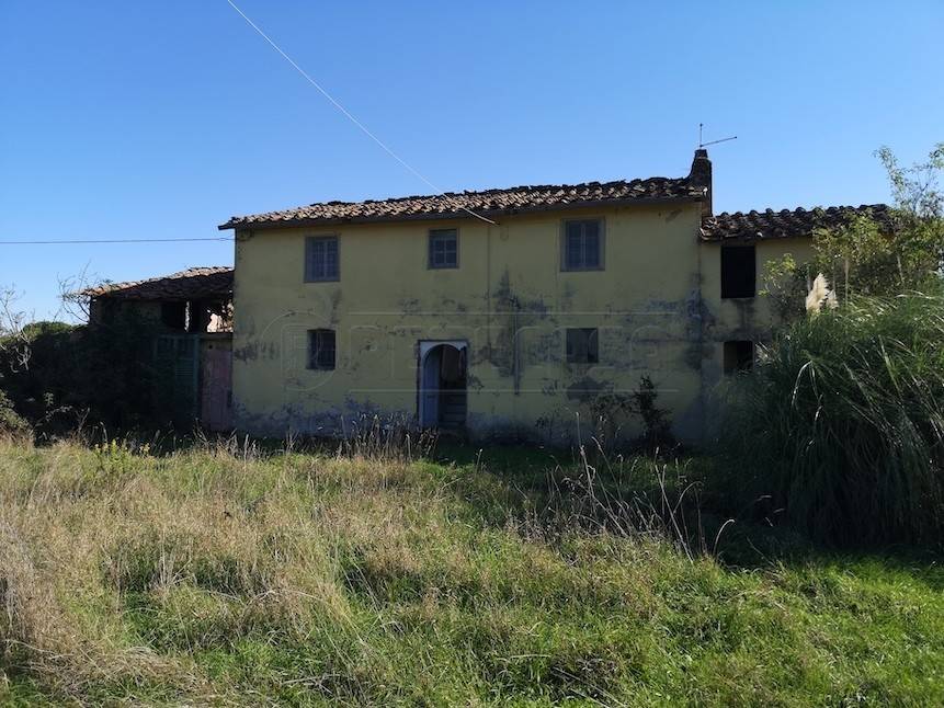 casa indipendente in vendita a Santa Maria a Monte in zona Cerretti