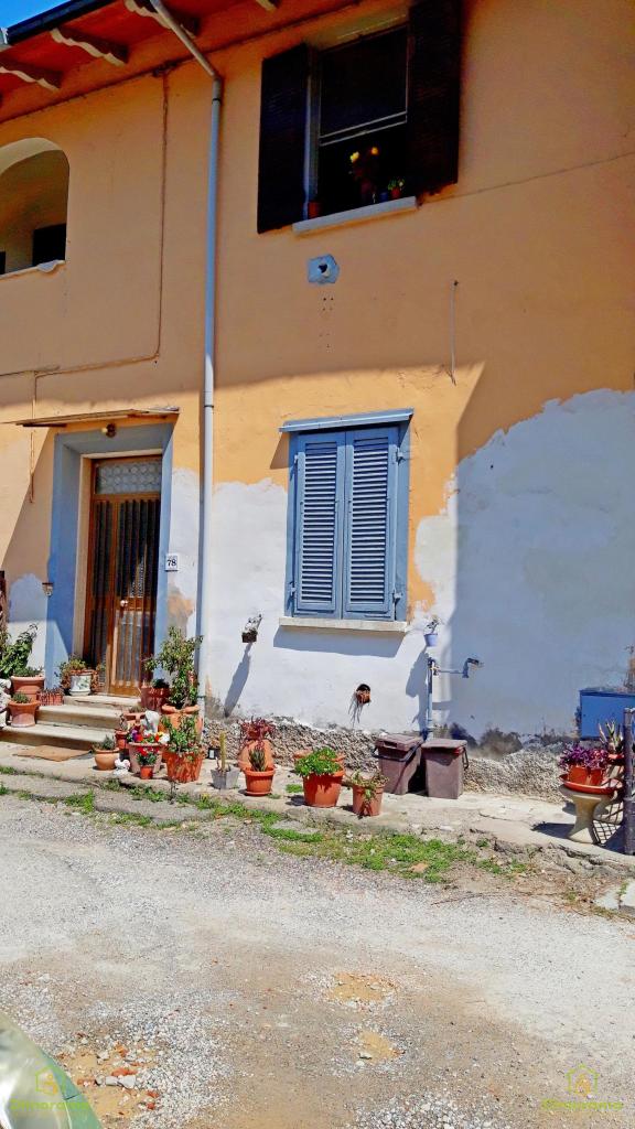 casa indipendente in vendita a Santa Maria a Monte in zona Montecalvoli