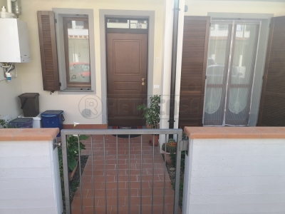 appartamento in vendita a Santa Maria a Monte in zona Montecalvoli