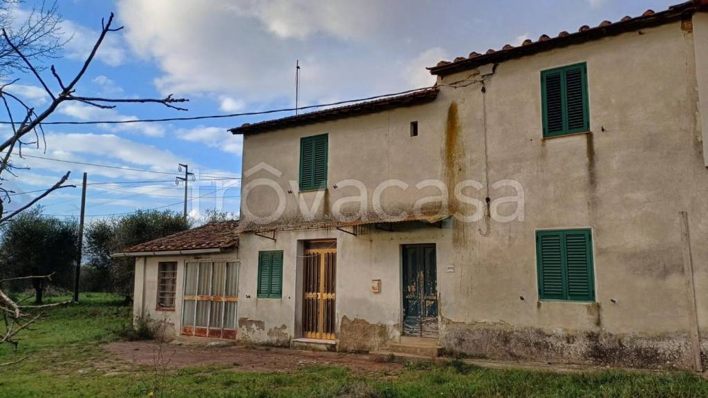 casa indipendente in vendita a Santa Maria a Monte
