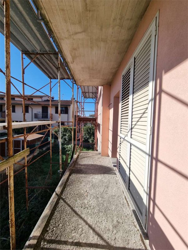casa indipendente in vendita a Santa Maria a Monte in zona Montecalvoli