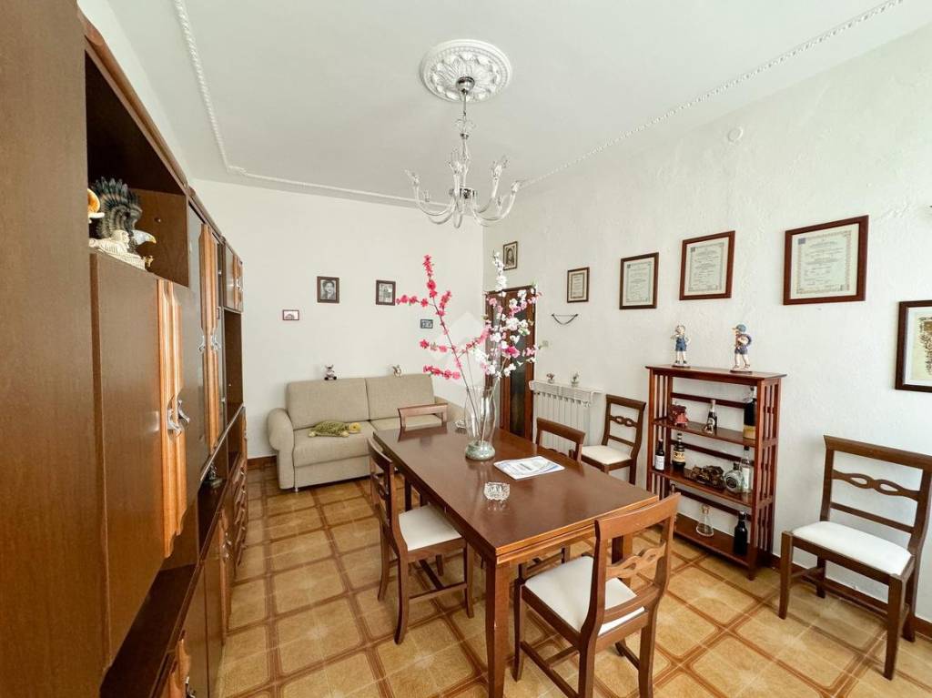 casa indipendente in vendita a Santa Maria a Monte