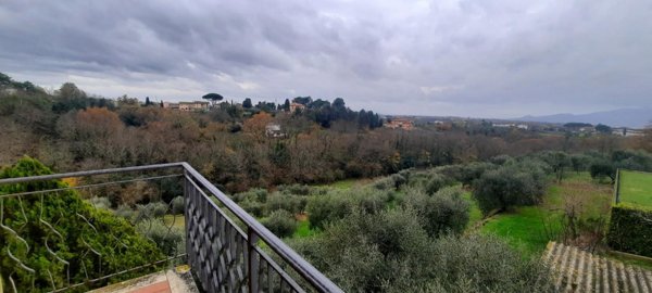 casa indipendente in vendita a Santa Maria a Monte
