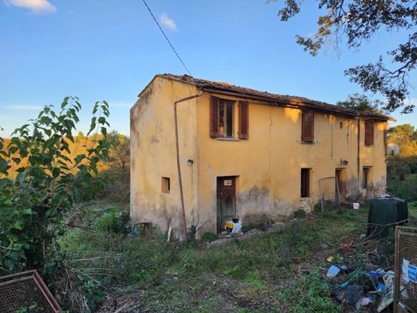 casa indipendente in vendita a Santa Maria a Monte