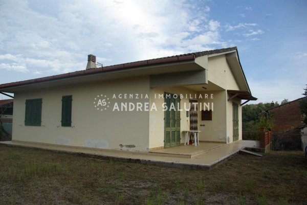 casa indipendente in vendita a Santa Maria a Monte