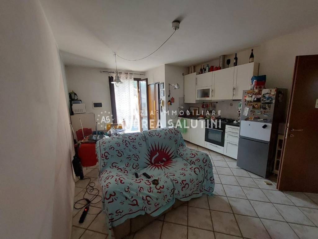 appartamento in vendita a Santa Maria a Monte in zona Montecalvoli
