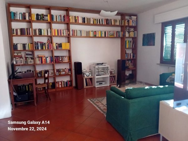 appartamento in vendita a Santa Maria a Monte in zona Montecalvoli