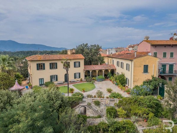 casa indipendente in vendita a Santa Maria a Monte in zona Montecalvoli