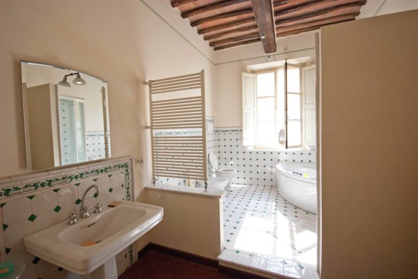 casa indipendente in vendita a Santa Maria a Monte