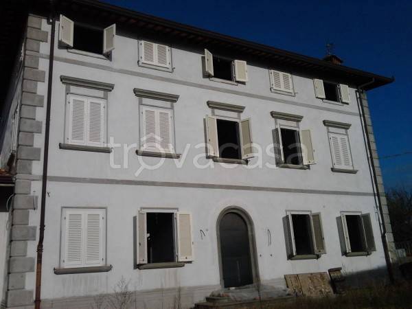 casa indipendente in vendita a Santa Maria a Monte
