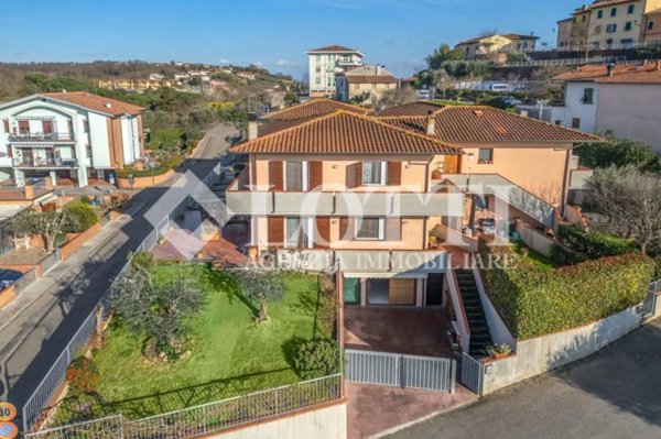 casa indipendente in vendita a Santa Maria a Monte in zona Montecalvoli