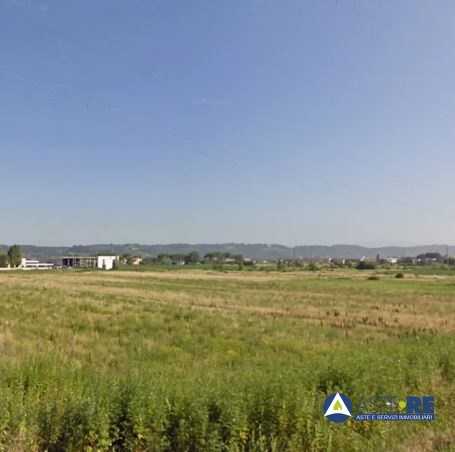 terreno agricolo in vendita a Santa Maria a Monte