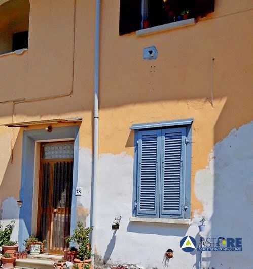 casa indipendente in vendita a Santa Maria a Monte in zona Montecalvoli