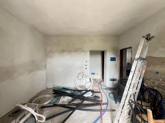 appartamento in vendita a Santa Maria a Monte in zona Montecalvoli
