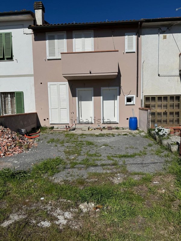 appartamento in vendita a Santa Maria a Monte