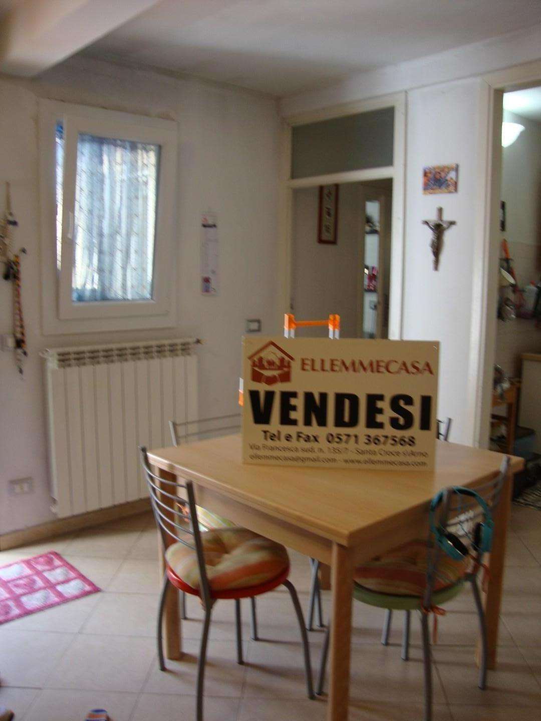 intera palazzina in vendita a Santa Maria a Monte