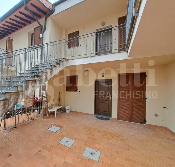 appartamento in vendita a Santa Maria a Monte