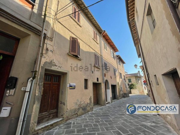 casa indipendente in vendita a Santa Maria a Monte in zona Montecalvoli