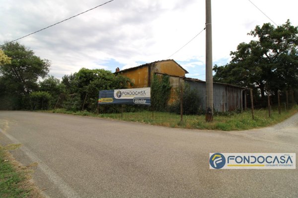 casa indipendente in vendita a Santa Maria a Monte