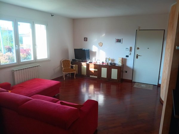 casa indipendente in vendita a Santa Maria a Monte