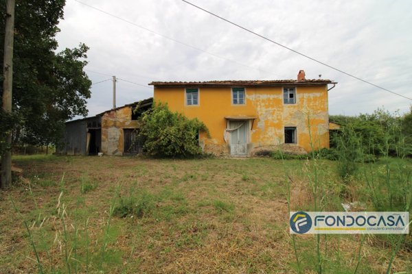 casa indipendente in vendita a Santa Maria a Monte