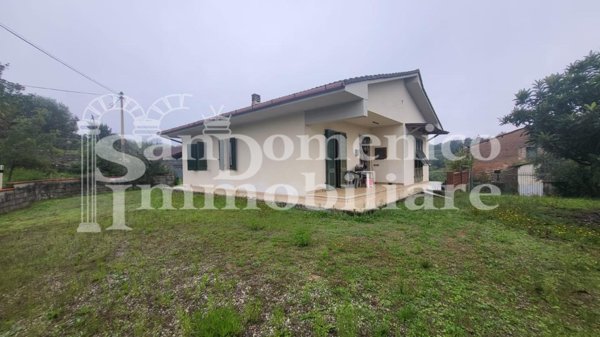 casa indipendente in vendita a Santa Maria a Monte