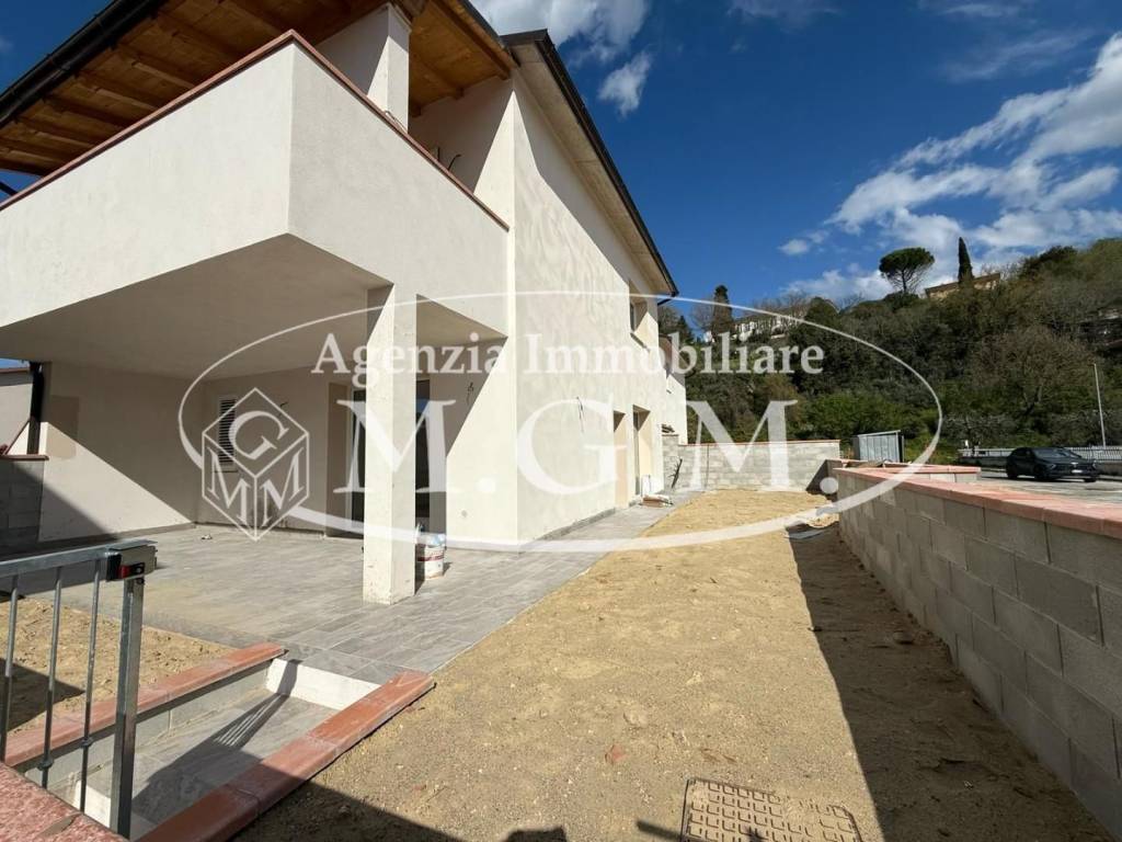 appartamento in vendita a Santa Maria a Monte in zona Montecalvoli