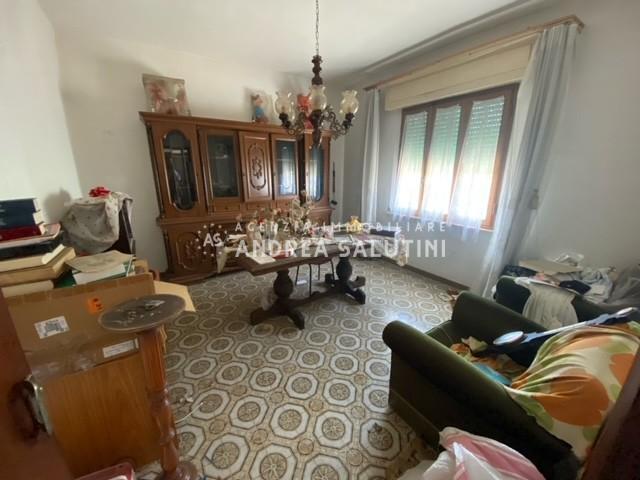 casa indipendente in vendita a Santa Maria a Monte